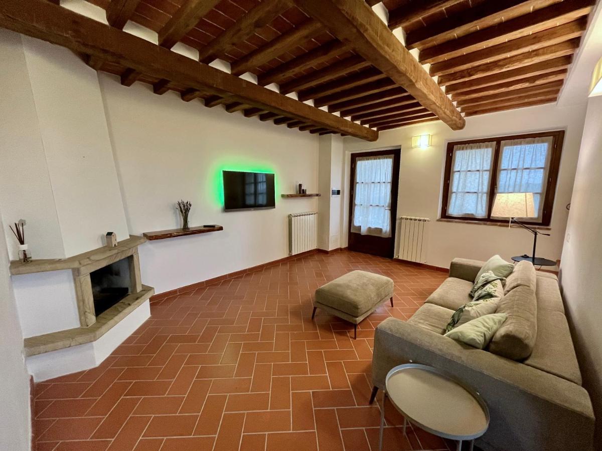 Appartement I Tre Casali à Volterra Extérieur photo