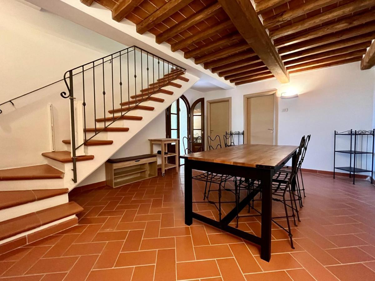 Appartement I Tre Casali à Volterra Extérieur photo