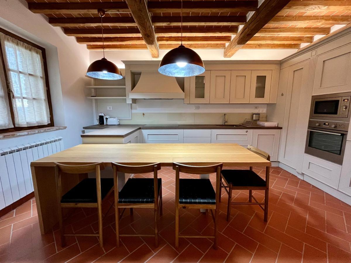 Appartement I Tre Casali à Volterra Extérieur photo