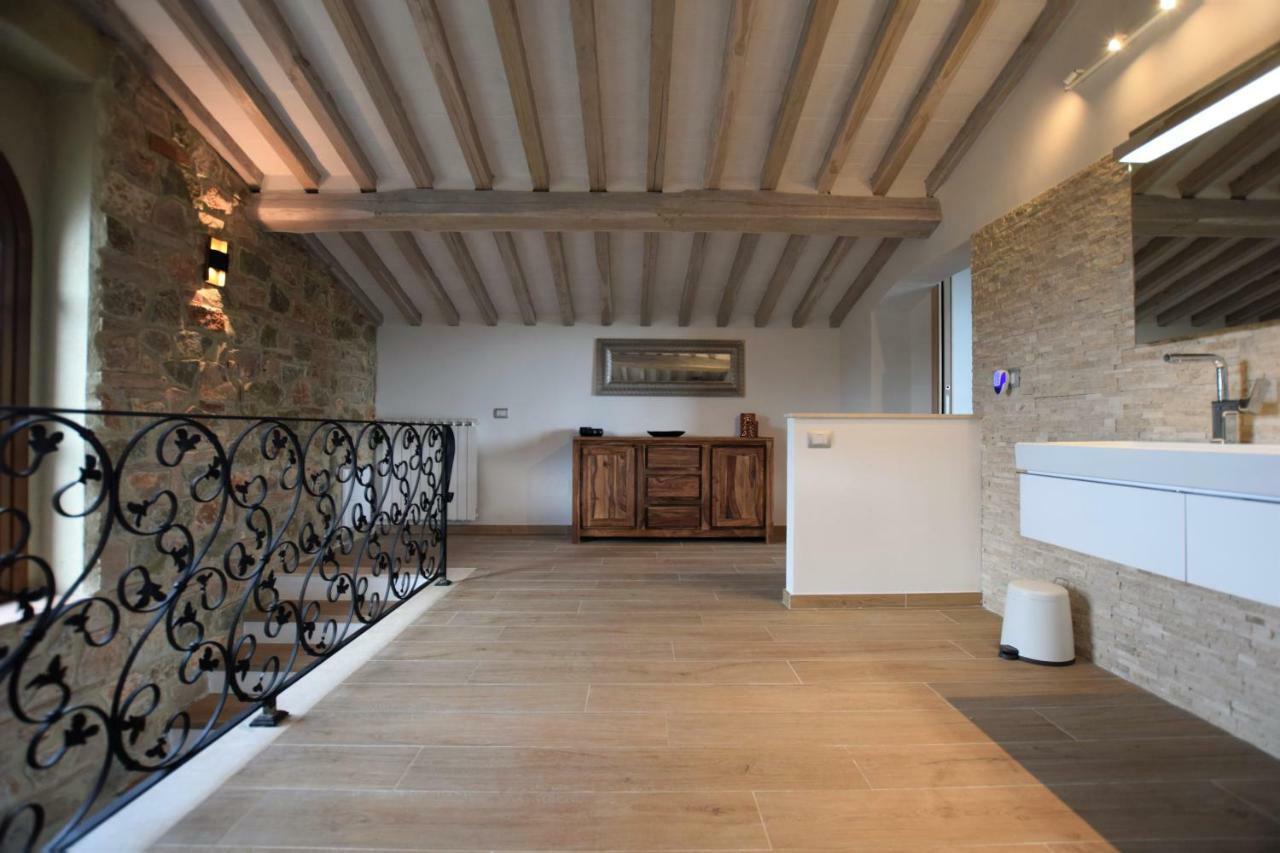 Appartement I Tre Casali à Volterra Extérieur photo