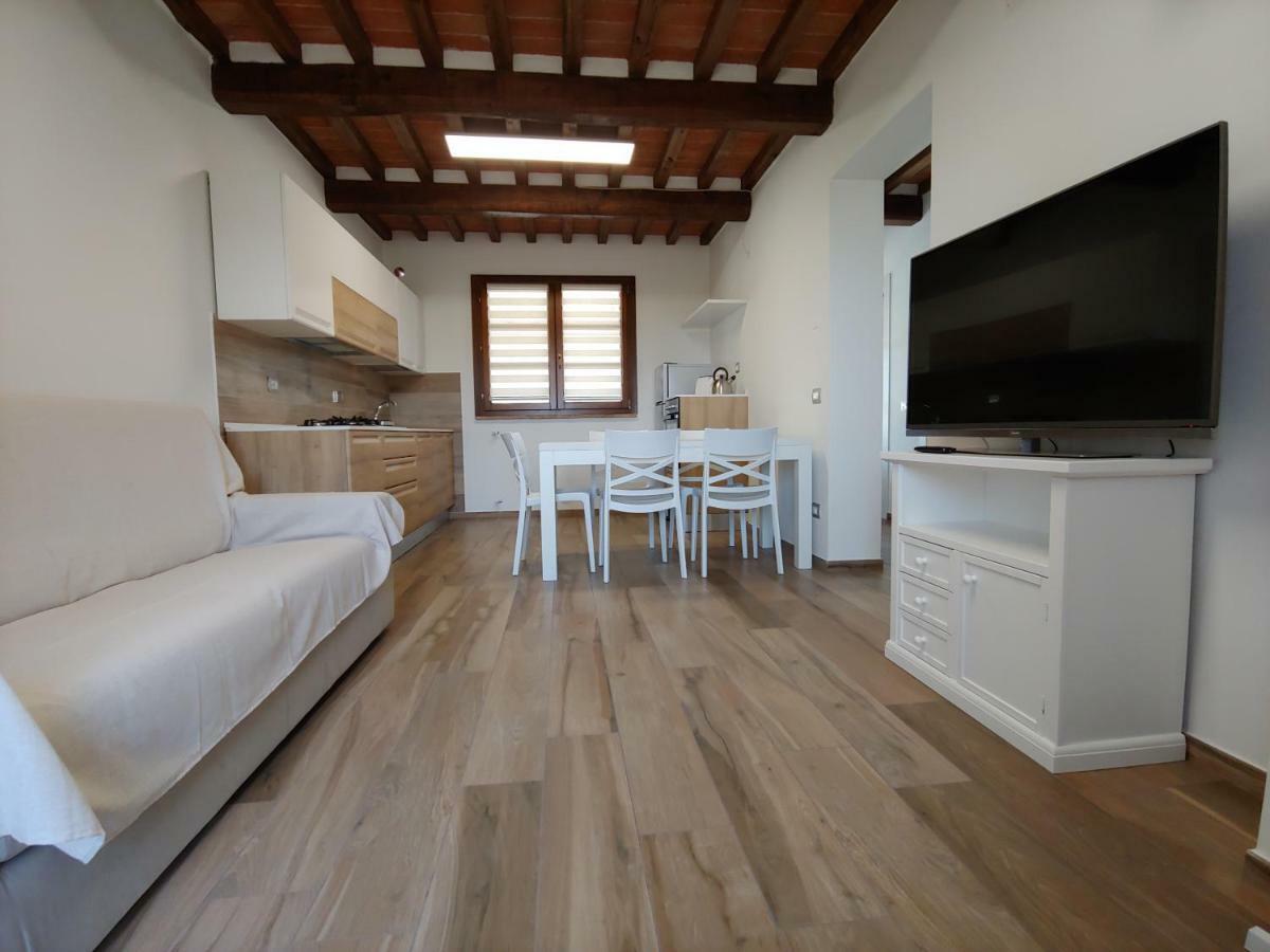 Appartement I Tre Casali à Volterra Extérieur photo