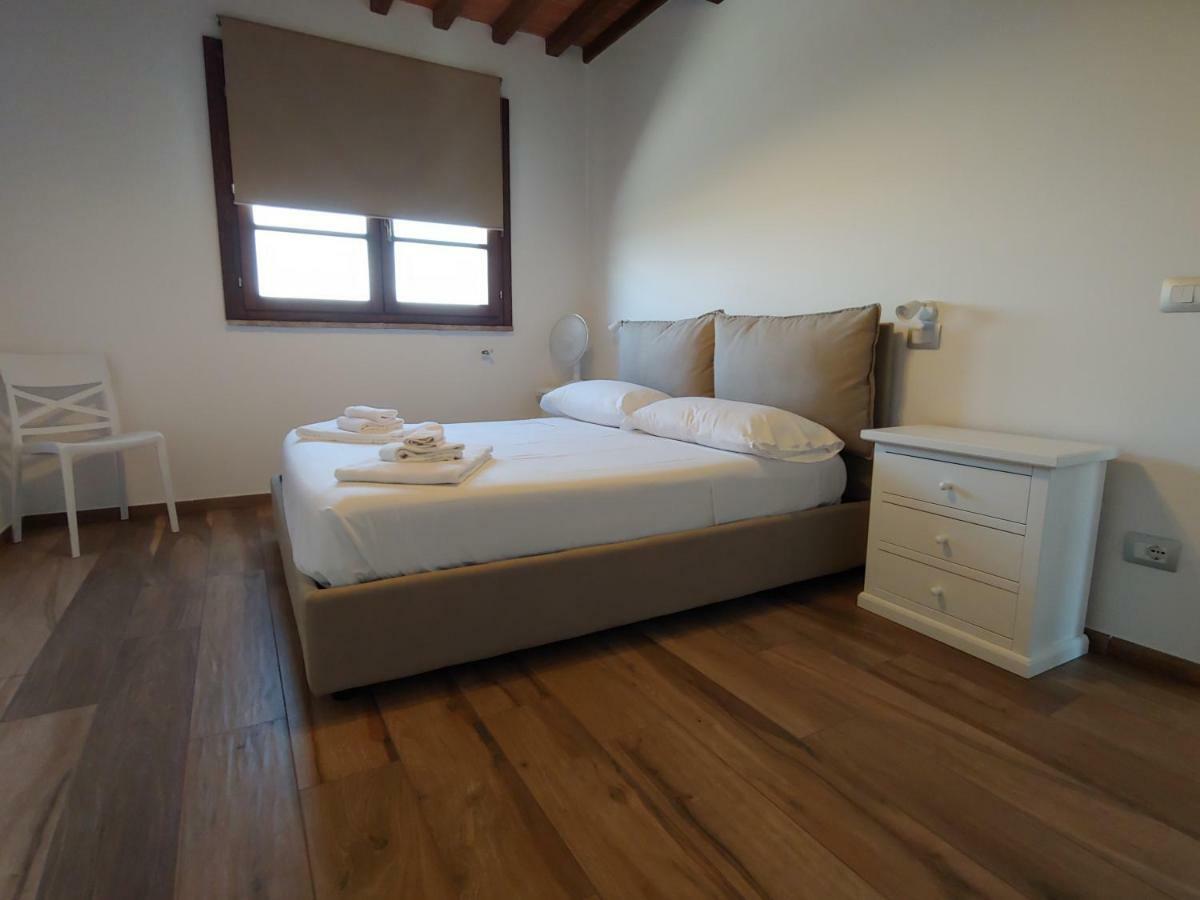 Appartement I Tre Casali à Volterra Extérieur photo